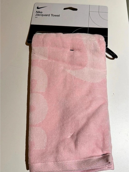 Nike Accessories - Nike Jacquard Towel Pink & White NWT